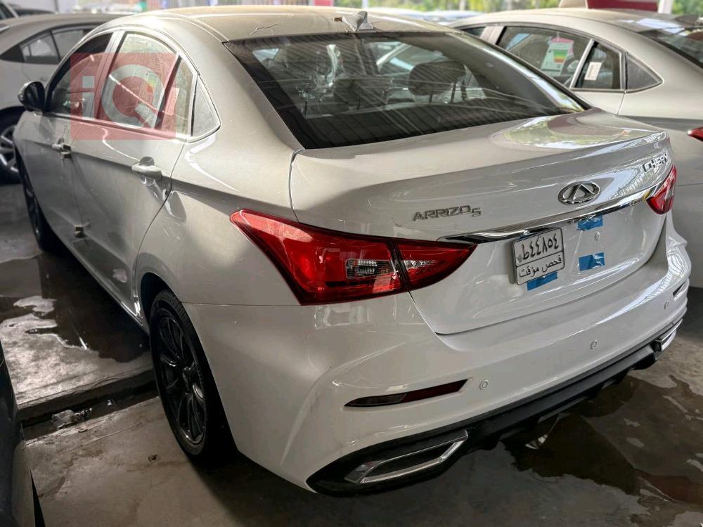 Chery Arrizo 5